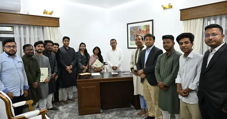 জাকসু ও গকসুর ভিপির তারেক রহমানের সঙ্গে সাক্ষাৎ